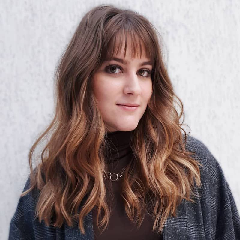 Bangs Trim - قص غرة