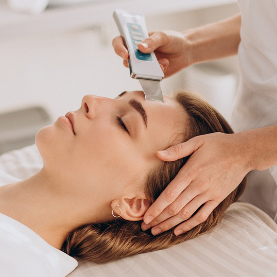 تنظيف بشرة طبي